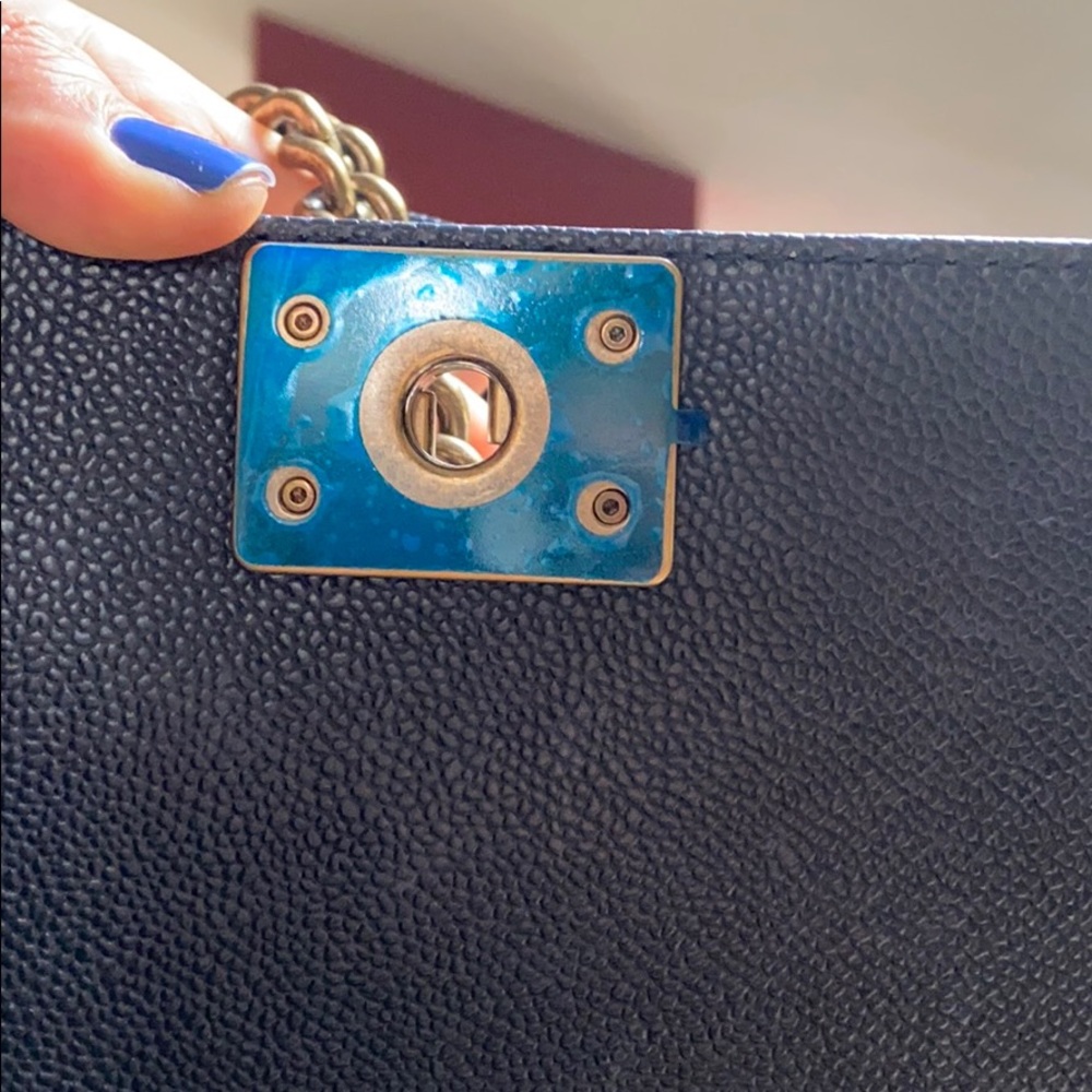 Chanel jumbo boy bag (navy) bronze hardware - Picture 5 of 9